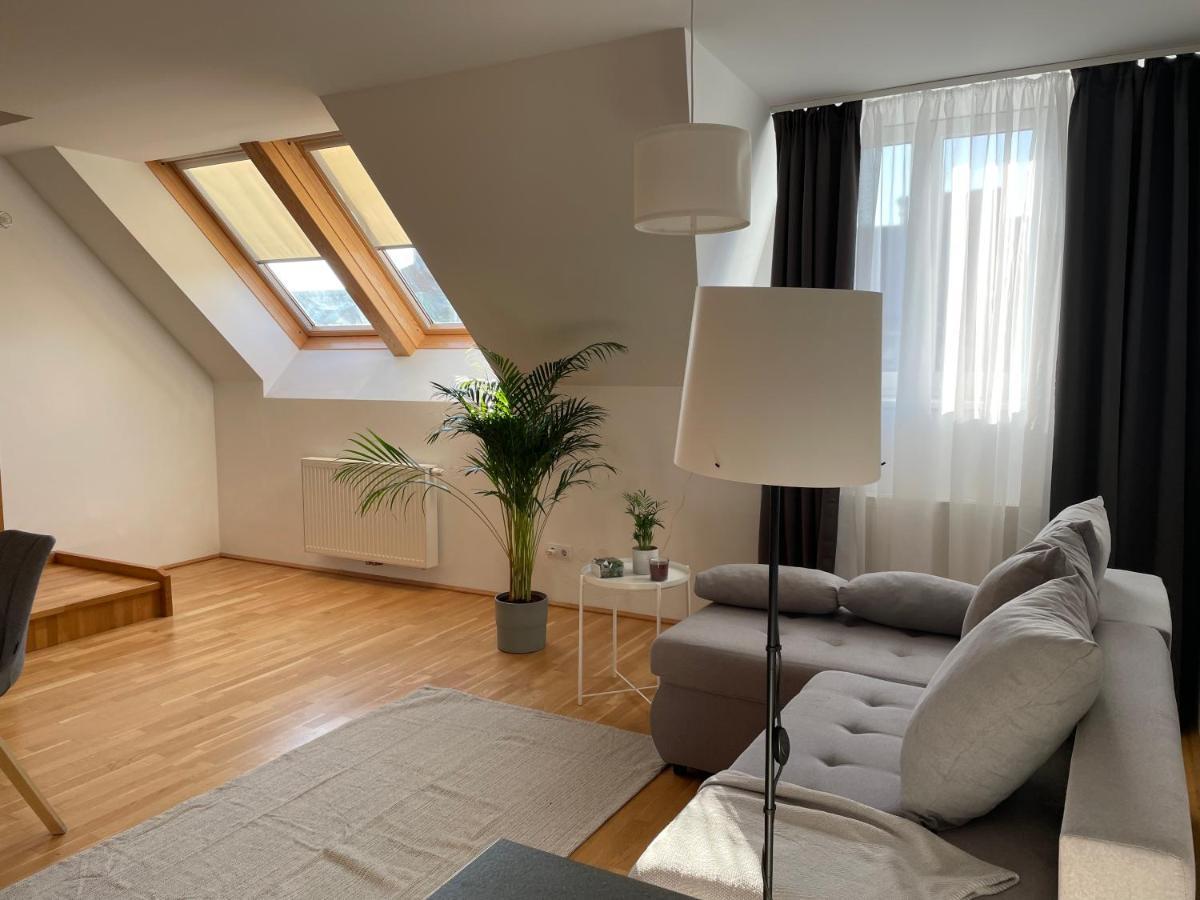 וינה Vic Apartment מראה חיצוני תמונה